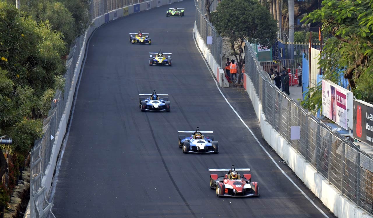 HYD-StreetCircuitTrackRaceCars-SouthFirst